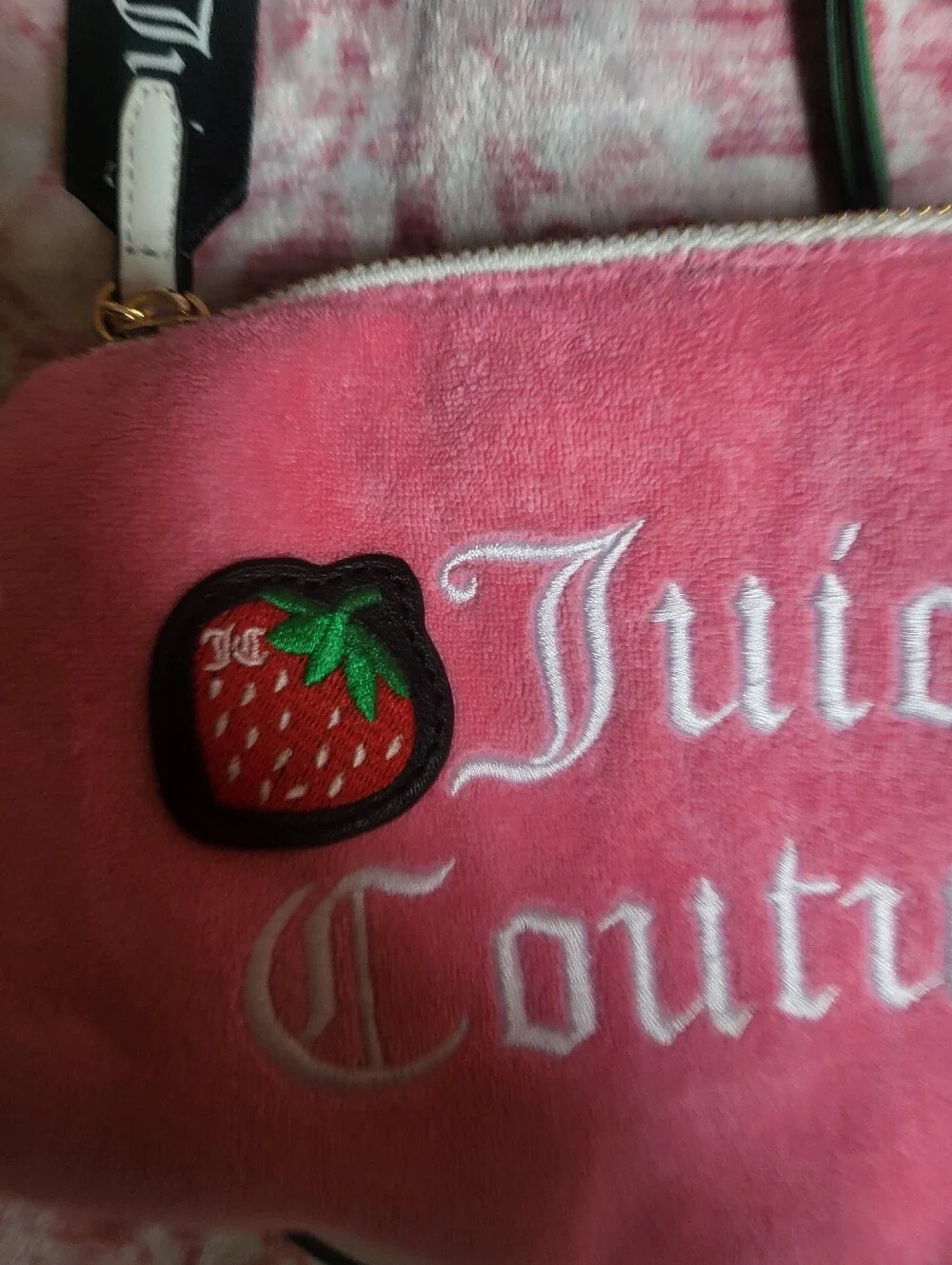 Ntw Juicy Couture Barrel Bag